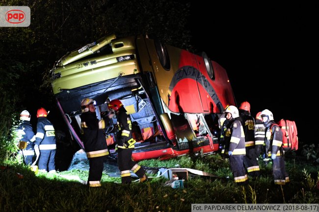 В Польше попал в ДТП автобус с украинскими туристами, трое погибших