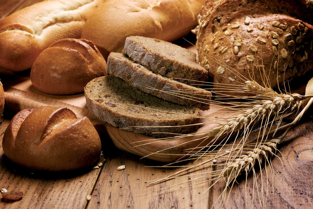 Украинцы потребляют все меньше хлеба