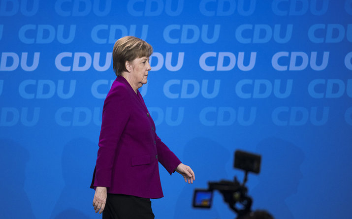 Меркель постепенно покидает политику — СМИ