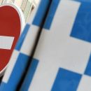 Греция высылает двух российских дипломатов Греция высылает двух российских дипломатов