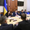 Гройсман нацелился на создание в Украине "хаба автомобилестроения"