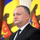 Президента Молдовы снова временно отстранили от должности